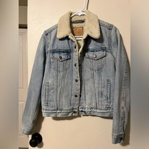 Levi’s Original Sherpa Trucker Jacket